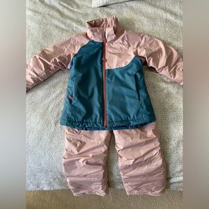 Patagonia Girls Snowsuit / Ski Suit - Size Small 7-8